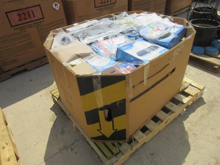 lot-of-misc-items,-image-3