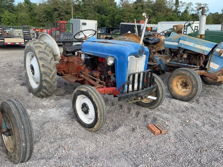 ford-601-workmaster-image-3