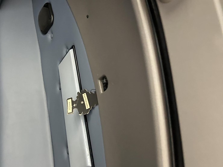 2018-kenworth-t800-image-21