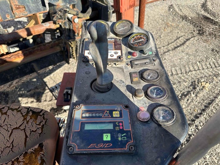 2001-ditch-witch-jt1720-image-23