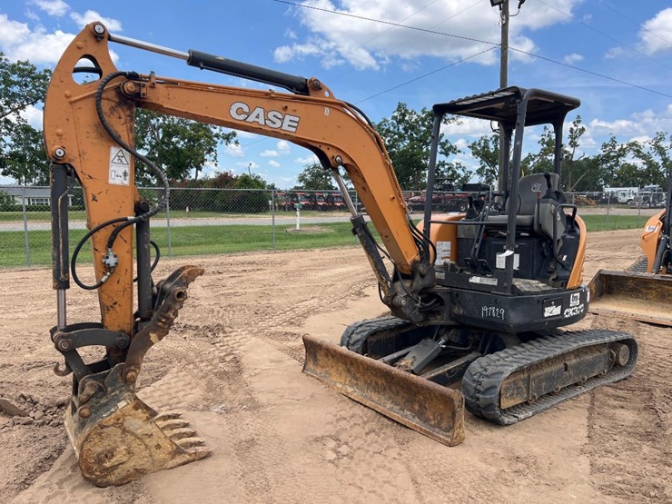 2020-case-cx37c-image-8