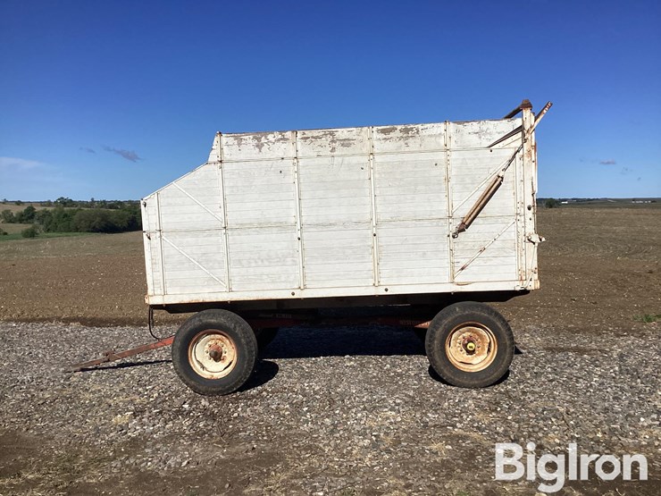 westendorf-m-10-silage-wagon-image-8