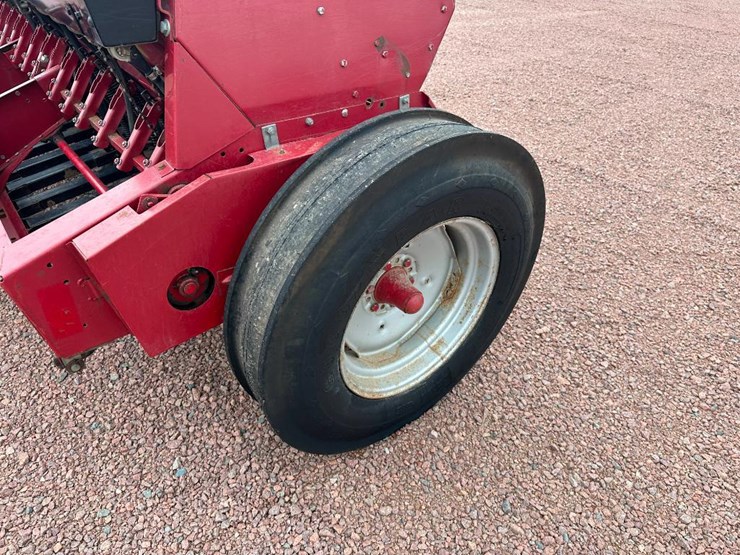 case-ih-5100-image-13