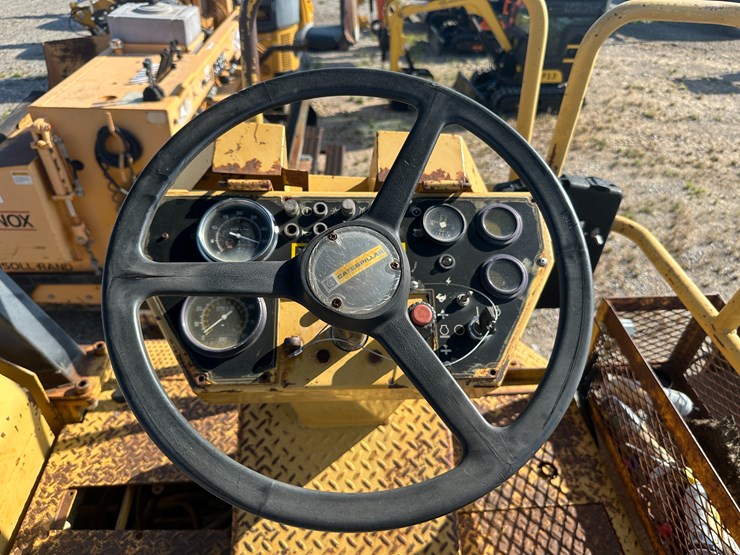 caterpillar-cb-434-image-53