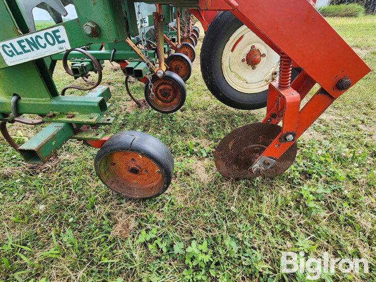 glencoe-8r30-row-crop-cultivator-image-19