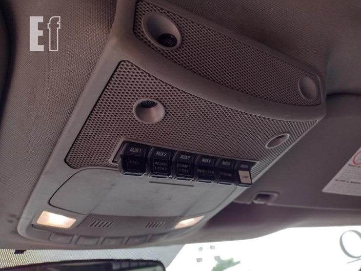 2019-ford-f550-image-12
