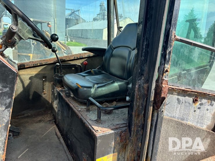 2013-wrangler-loader-(dr11925-unit-341)-image-33