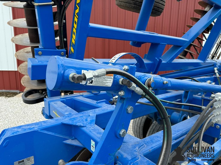 2011-landoll-7431-26-image-11