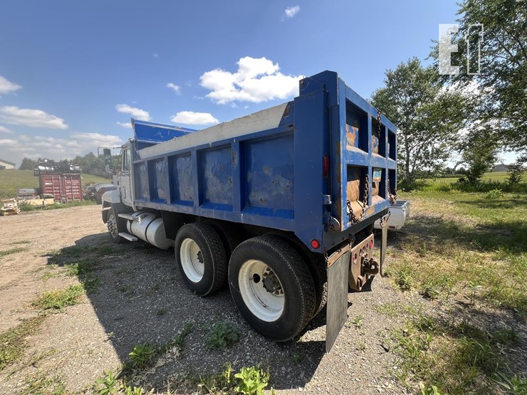 1990-mack-f600-image-7