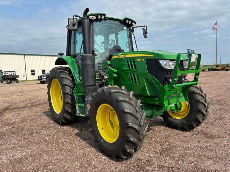 2023-john-deere-6130m-image-2