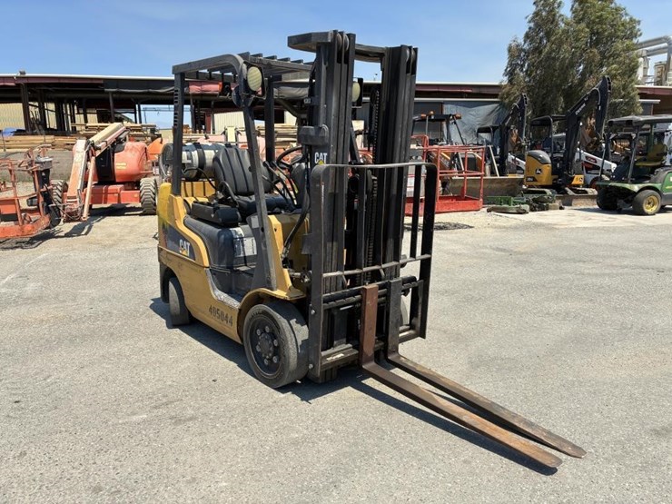 2013-caterpillar-2c5000-image-2