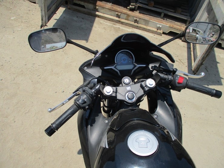 2012-honda-cbr-250r-motor-cycle,-image-6