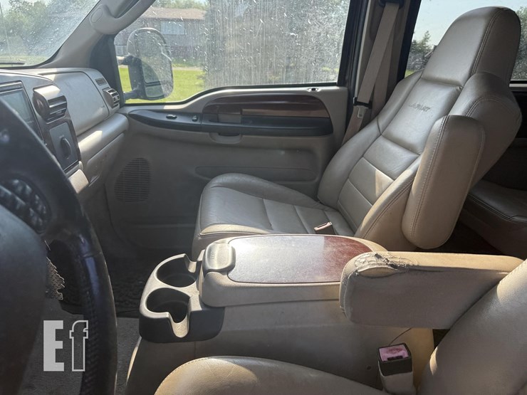 2005-ford-f350-image-12