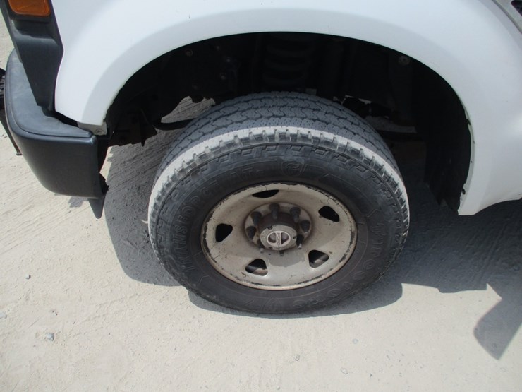 2008-ford-f350-xl-image-17