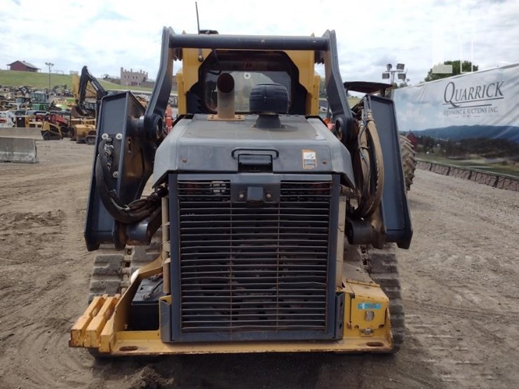 2020-deere-331g-image-4