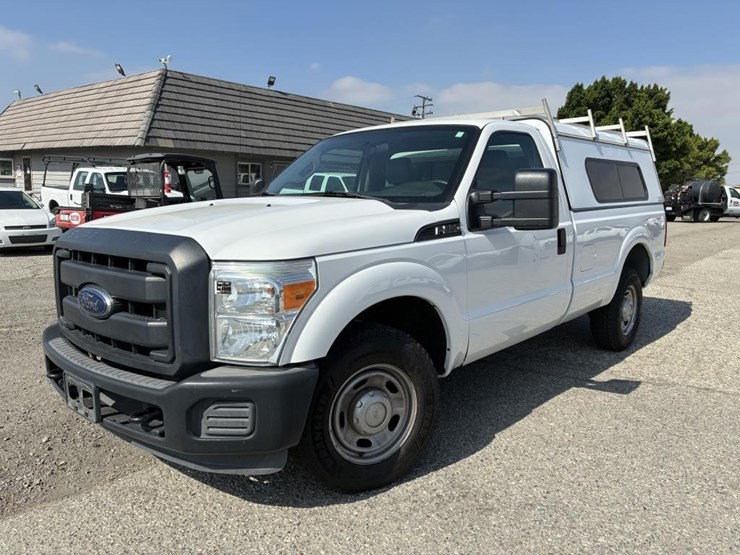 2014-ford-f250-image-1