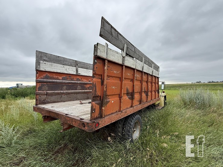 1968-international-loadstar-image-10