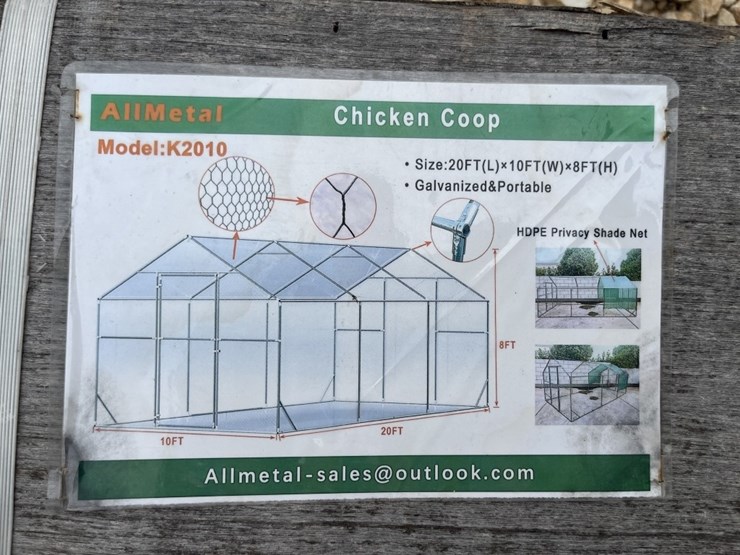 all-metal-chicken-coop-image-7