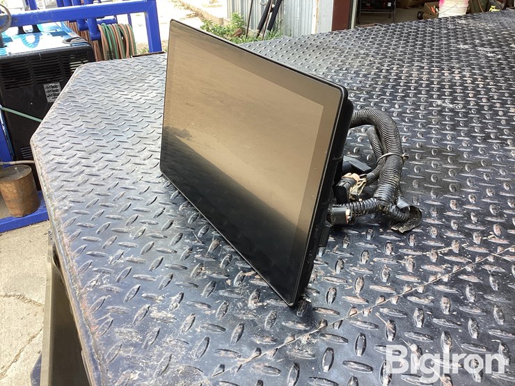 john-deere-8420-image-1