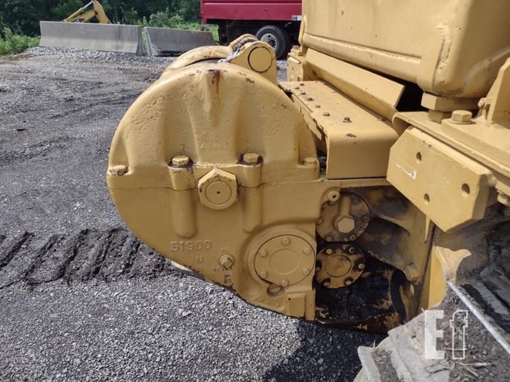 1984-caterpillar-d6d-image-41