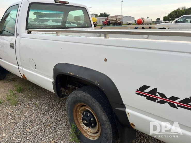 1997-chevrolet-2500-image-34