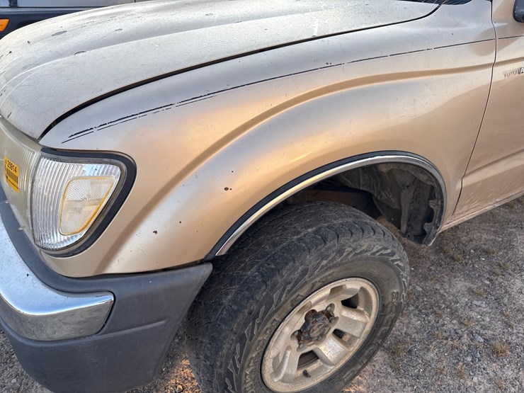 1998-toyota-tacoma-image-8