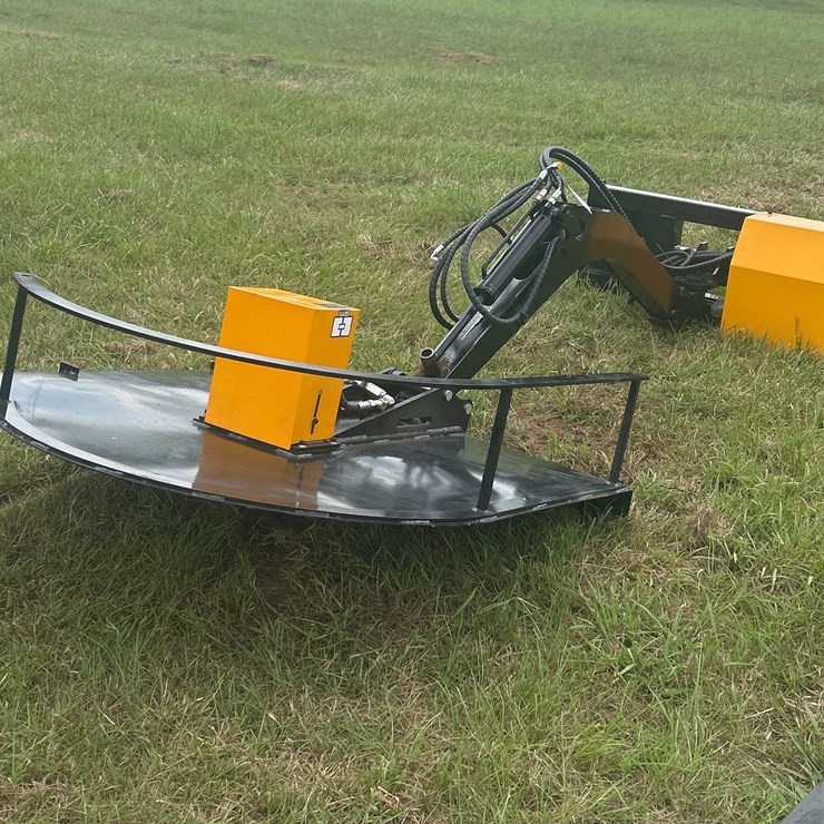 #178 • Skid Steer Articulated Brush Cutter