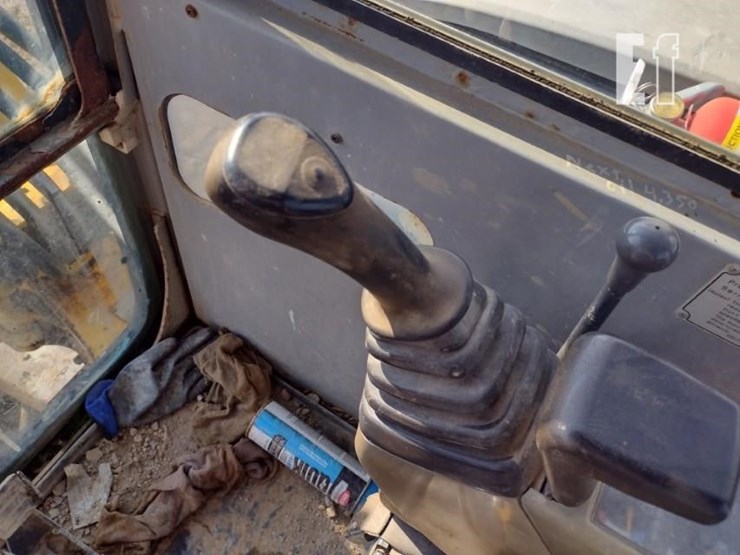 kobelco-sk45sr-ii-image-9
