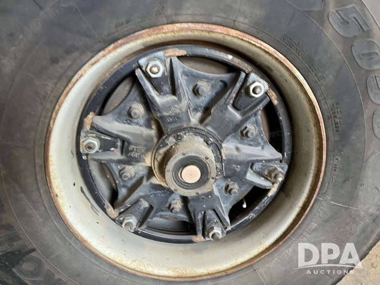 1995-ford-l9000-image-18