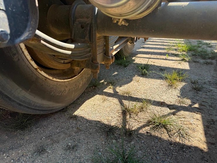 2011-ssr-pump-company-mfg.-combine-trailer-image-19