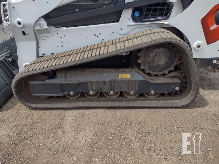 2023-bobcat-t770-image-21