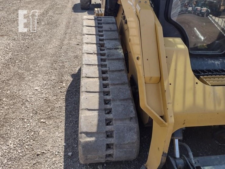 2020-caterpillar-299d3-xe-image-27