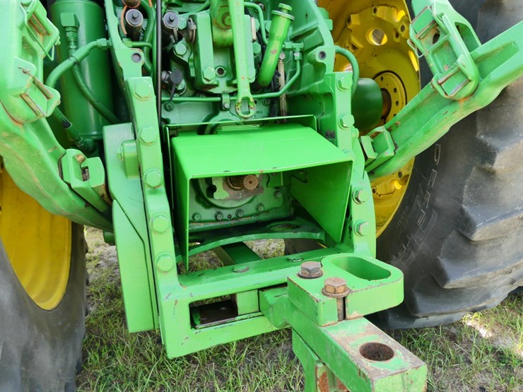 2015-john-deere-8295r-image-7