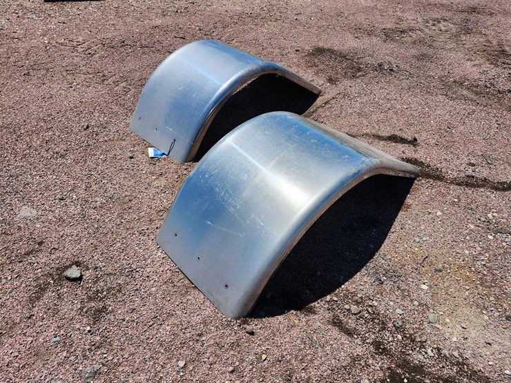 stainless-steel-truck-fenders-image-1