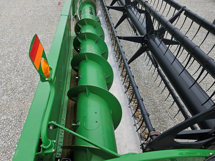 2012-john-deere-625f-image-10
