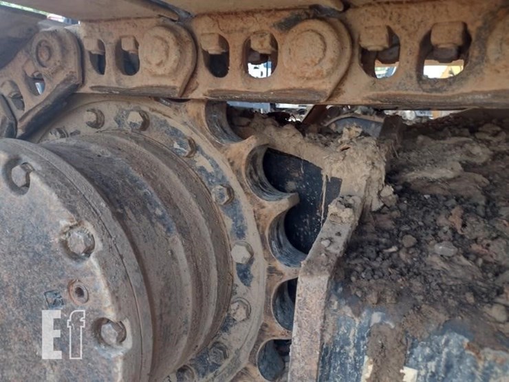 2020-deere-130g-image-21