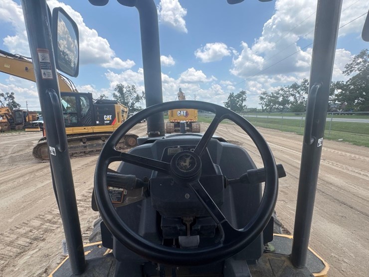 2018-deere-310sl-hl-image-19