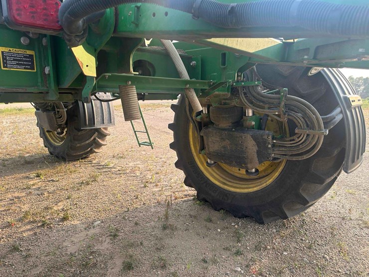 2018-john-deere-r4045-image-40