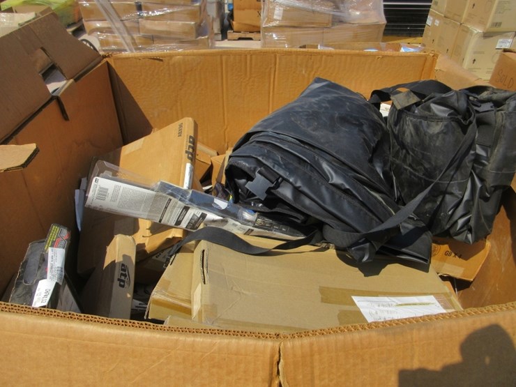 (5)-pallets-of-misc-items,-image-7
