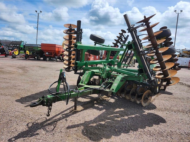john-deere-635-image-1