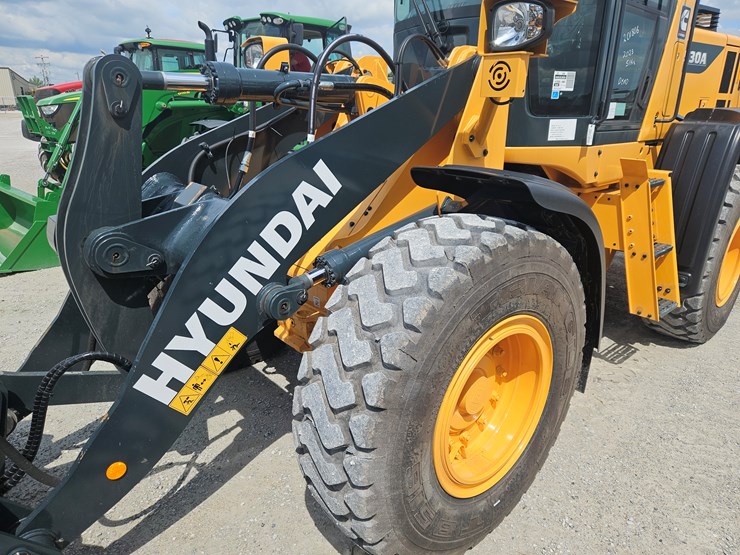 2023-hyundai-hl930a-image-6