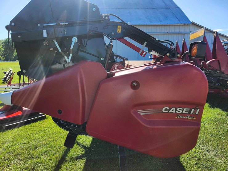 2023-case-ih-3020-image-5