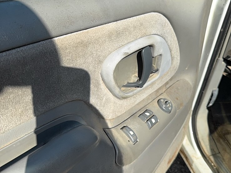 1997-chevrolet-1500-image-13