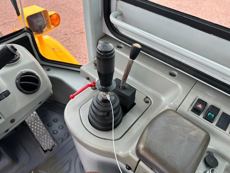 2007-hyundai-hl730-image-58