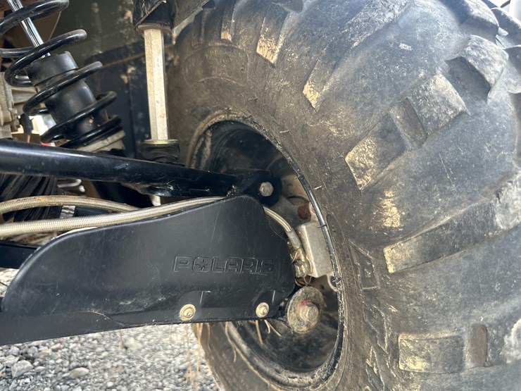 2010-polaris-sportsman-image-11