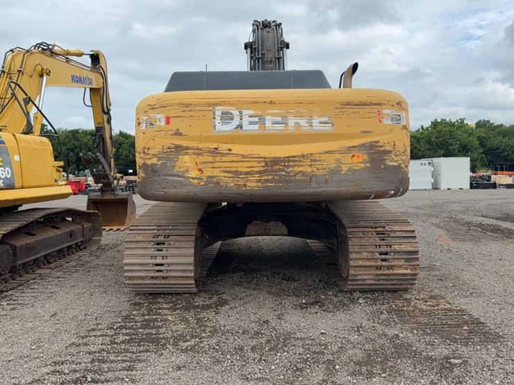 deere-350d-lc-image-11