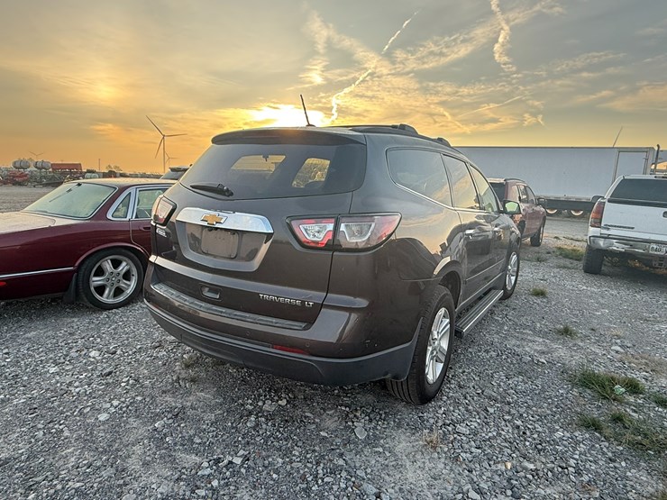 2013-chevrolet-traverse-image-4