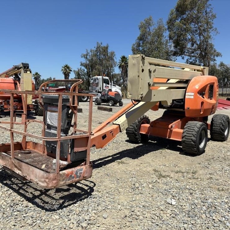 2007 JLG 450A