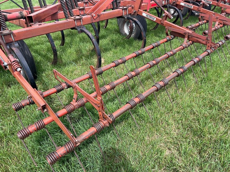 case-ih-5600-image-15
