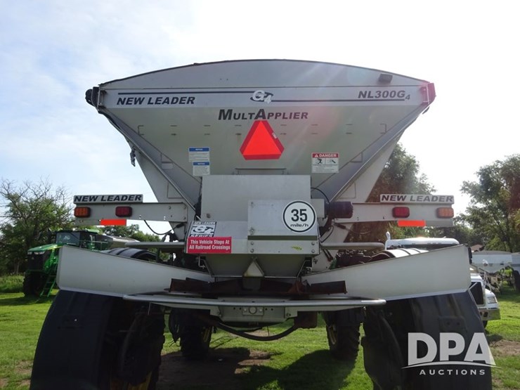 2016-john-deere-r4045-image-62